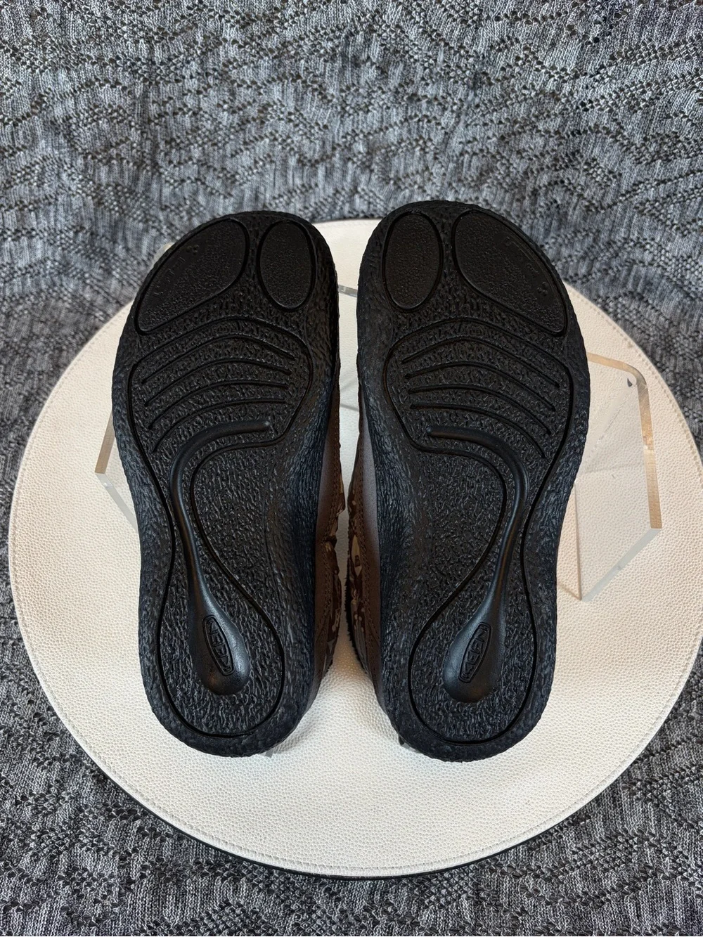 Keen Kids Howser Low Wrap shoes Youth size 3